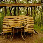 Α low impact woondland home (photos)