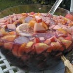 Πώς να φτιάξεις σαγκρία με αλκοόλ ή χωρίς…ιδανικό για τα κρύα…