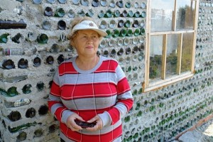 Perierga.gr - Σπίτι απο μπουκάλια