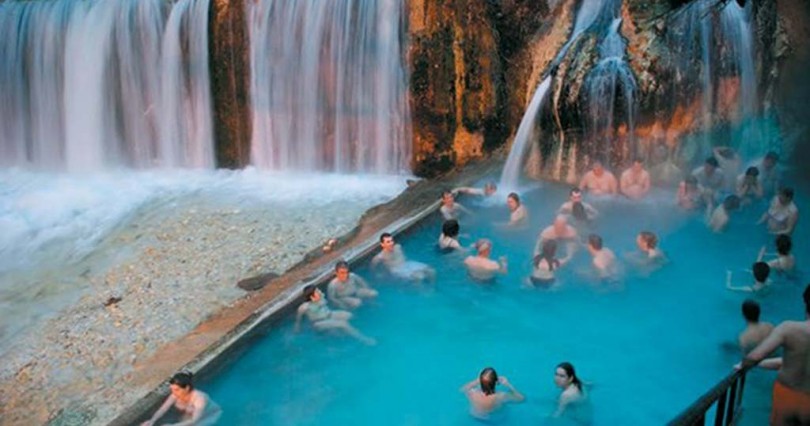 1426322847-8df7b73a7820f4aef47864f2a6c5fccf-810x426